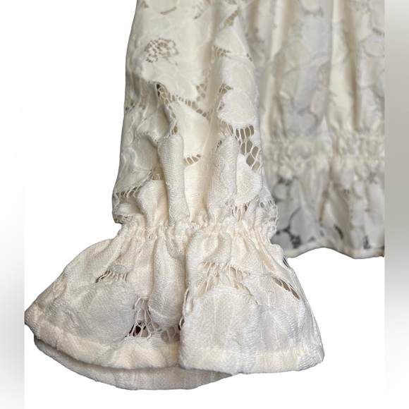Marc New York | NWT Cream Long Sleeve Peplum Lace Top Sz M - Picture 4 of 7